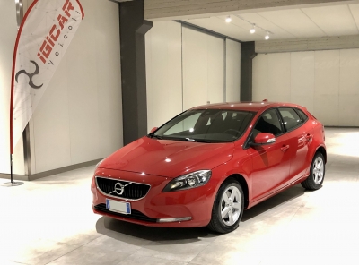 Volvo V40 D2 Geartronic Business Plus - €.18.300,00