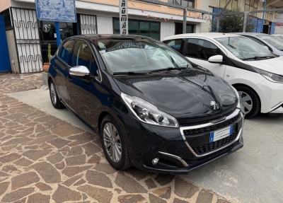 Peugeot 208 BlueHDi 75 5 porte Allure &euro;.11.950 '' VENDUTA,,