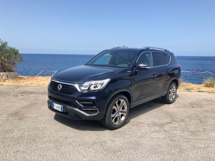 REXTON 2.2 Icon Aut. 4WD - €. 26.900